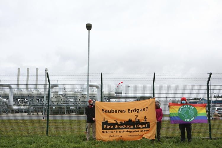 Aktivisten Protestieren Auch In Lubmin Gegen Pipeline