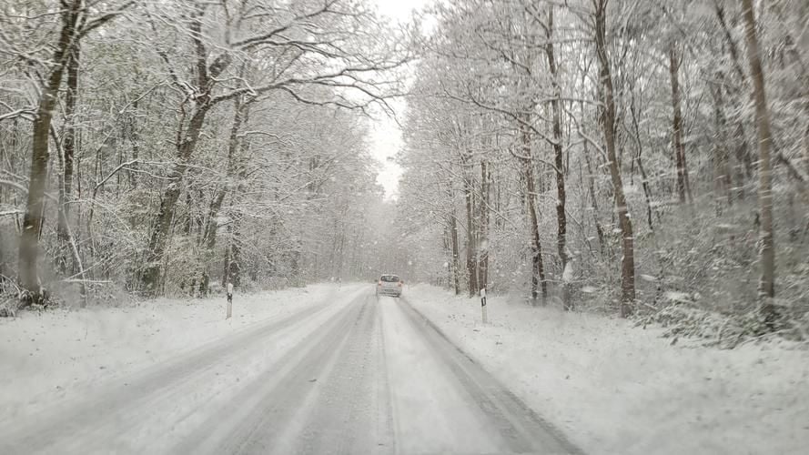 Wintereinbruch Sorgt F R Viele Unf Lle Auf Mvs Stra En