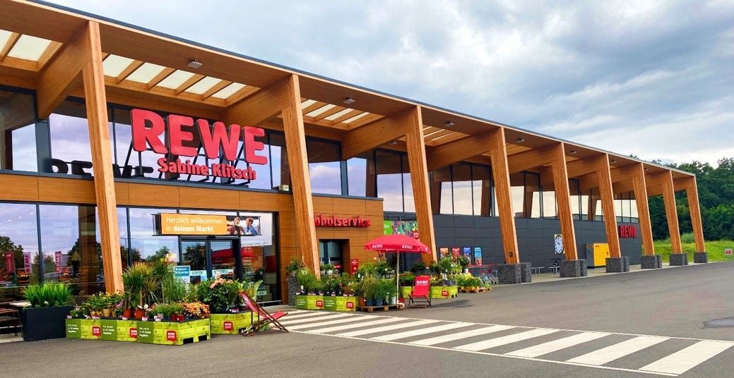 Neuer Rewe Markt Sieht Aus Wie Eine Historische Markthalle