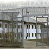 Junger Neubrandenburger muss auf Probe ins Gefängnis – "Warnschussarrest"