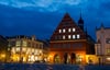 Das Rathaus am Marktplatz der Hansestadt Greifswald.