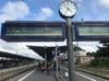 Die Anzeige auf dem Neubrandenburger Bahnhof transportiert bereits die traurige Botschaft: Krankheitsbedingt fällt vorerst bis zum 14. August zwischen Stralsund und Neustrelitz jeder zweite Zug aus.