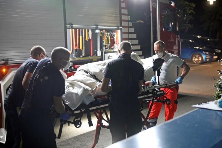 Mann in RostockLichtenhagen mit hautreizender Flüssigkeit besprüht