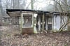 Die Baracken des einstigen Ferienlagers in Fürstensee sind nur noch Ruinen. Die Besitzer des Grundstücks drücken sich seit Jahren vor dem Abriss.