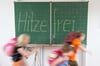Viele Schulen in der Haff-Region haben wegen der Hitze den Unterricht verkürzt.