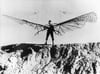 Otto Lilienthal vor seinem Flugversuch: Wie das im Bewegtbild aussieht, kann man in Johannes Hogebrinks Film sehen.
