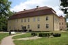 Das Kavaliershaus auf der Mirower Schlossinsel.