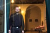 Als Diakon – einer Art Vorstufe zum Priesteramt – arbeitet Thomas Kaiser derzeit in Berlin. Wohin es ihn nach seiner heutigen Weihe verschlägt, liegt in der Hand des Erzbischofs.