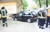 Am Sonnabend ist ein Fahrer mit seinem Wagen von der Stettiner Straße abgekommen und in einen Friseurladen gefahren.