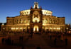 Die Semperoper ist das vielleicht berühmteste touristische Aushängeschild Dresdens.