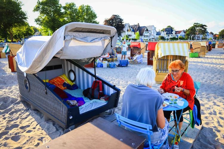 Schlafen am OstseeStrand so geht’s im Strandkorb