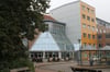 Krankenhaus der Grund- und Regelversorgung: Das Müritz-Klinikum ist seit einem Jahrhundert im nördlichen Bereich Warens am Weinberg beheimatet. 