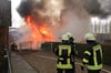 Die Ursache des Brandes bei Rockow, bei dem am Montag rund 60 Feuerwehrkräfte im Einsatz waren, ist gefunden.