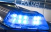 Die Polizei hofft auf Zeugenhinweise, nachdem in Röbel ein Mann zwei Kindern seinen Penis gezeigt und sie angesprochen haben soll.