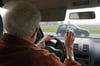 Sollte es einen Gesundheits-Tüv für Rentner oder generell für alle Autofahrer geben? Diese Debatte hat nach dem Unfall in der Ziolkowskistraße neu aufgeflammt. 