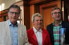 Jens Koeppen und Henryk Wichmann beglückwünschten Karina Dörk zur Wahl. 