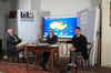 Der Politikwissenschaftler Dr. Markus Kaim, der Moderator Dr. Pierre Gottschlich und der Historiker Dr. Jörn Happel (von links) bestritten die Diskussionsrunde in Loitz, bei der es thematisch um den Krieg in der Ukraine ging.