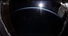 Blick auf den Sonnenaufgang von der ISS, in der Alexander Gerst gerade um die Erde kreist.