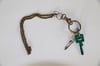 Diese beiden Schlüssel an einer Kette wurden am Sonnabendvormittag auf der Prenzlauer Skaterbahn gefunden.
