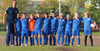 Jugendobmann Danilo Plate (links) mit Spielern aus der Nachwuchs-Abteilung des SV Hanse Neubrandenburg.