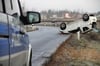 Auf der Autobahn 19, in der Abfahrt Rostock-Nord, überschlug sich der Toyota einer Frau, die in einer Kurve ins Rutschen kam.