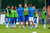 Hansa-Trainer Andreas Bergmann (Mitte) hat seine Mannschaft akribisch auf die Heimpartie gegen die Stuttgarter Bundesliga-Reserve eingestellt.