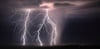 Der längste jemals gemessene Blitz hat sich laut der UN-Wetterorganisation WMO über 768 Kilometer erstreckt. Auf diesem Bild ist ein großer Blitz in Kalifornien zu sehen.