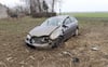 In der Nähe von Greifswald ist eine 18 Jahre alte Autofahrerin bei einem Unfall schwer verletzt worden.