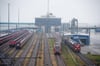 Der Hafen Mukran auf Rügen soll zu einem Drehkreuz für den Schienengüterverkehr von und nach China werden.