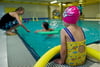 Lebenswichtig: Schwimmenlernen in der Grundschule.