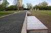 Mehr als 5000 Namen sind jetzt bei Neubrandenburg auf dem Kriegsgefangenenfriedhof in Fünfeichen auf Tafeln verewigt.