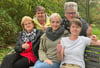 Dagmar Hubbert, Bettina Tkacz, Sabrina Kröber, Andrea Schwabe und Heike Krüger (von links) versichern, dass Pflege gut sein und Spaß machen kann.