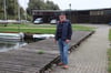 Der Vereinsvorsitzende vom Demminer Segelclub „Blau- Weiß“, Norbert Giese ist froh, dass die Steganlagen im Wasserwanderrastplatz nach mehr als 20 Jahren endlich erneuert werden können.