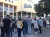 Am Freitagabend wurde das Cinestar in Neubrandenburg evakuiert. Die Brandmeldeanlage schlug Alarm. Die Feuerwehr war vor Ort.