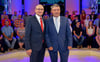 Die Spitzenkandidaten für die Landtagswahl in Mecklenburg-Vorpommern, Ministerpräsident Erwin Sellering (SPD, l) und der stellvertretende Ministerpräsident Lorenz Caffier (CDU) gingen ausnehmend freundlich miteinander um.