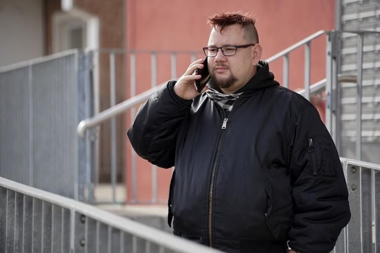 Echter Enkel rettet Oma vor bösem Enkeltrick