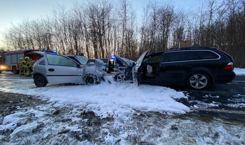 Ein Toter Nach Frontal Crash Auf B96 Bei Neustrelitz