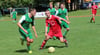 Kämpferischer Einsatz ist am Sonntag beim SV Grün-Weiß Nadrensee (grüner Dress) gefragt: Das Team empfängt am ersten Spieltag den Aufsteiger aus Ahlbeck.