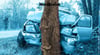 car crash Dieses Symbolbild darf nur für Online-Meldungen genutzt werden. Foto: © popksr – stock.adobe.com (Symbolbild)