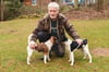 Der Stationsleiter Paul Sömmer geht in den Ruhestand und sucht für sich und seine beiden Fox Terrier-Hündinnen eine neue Bleibe.