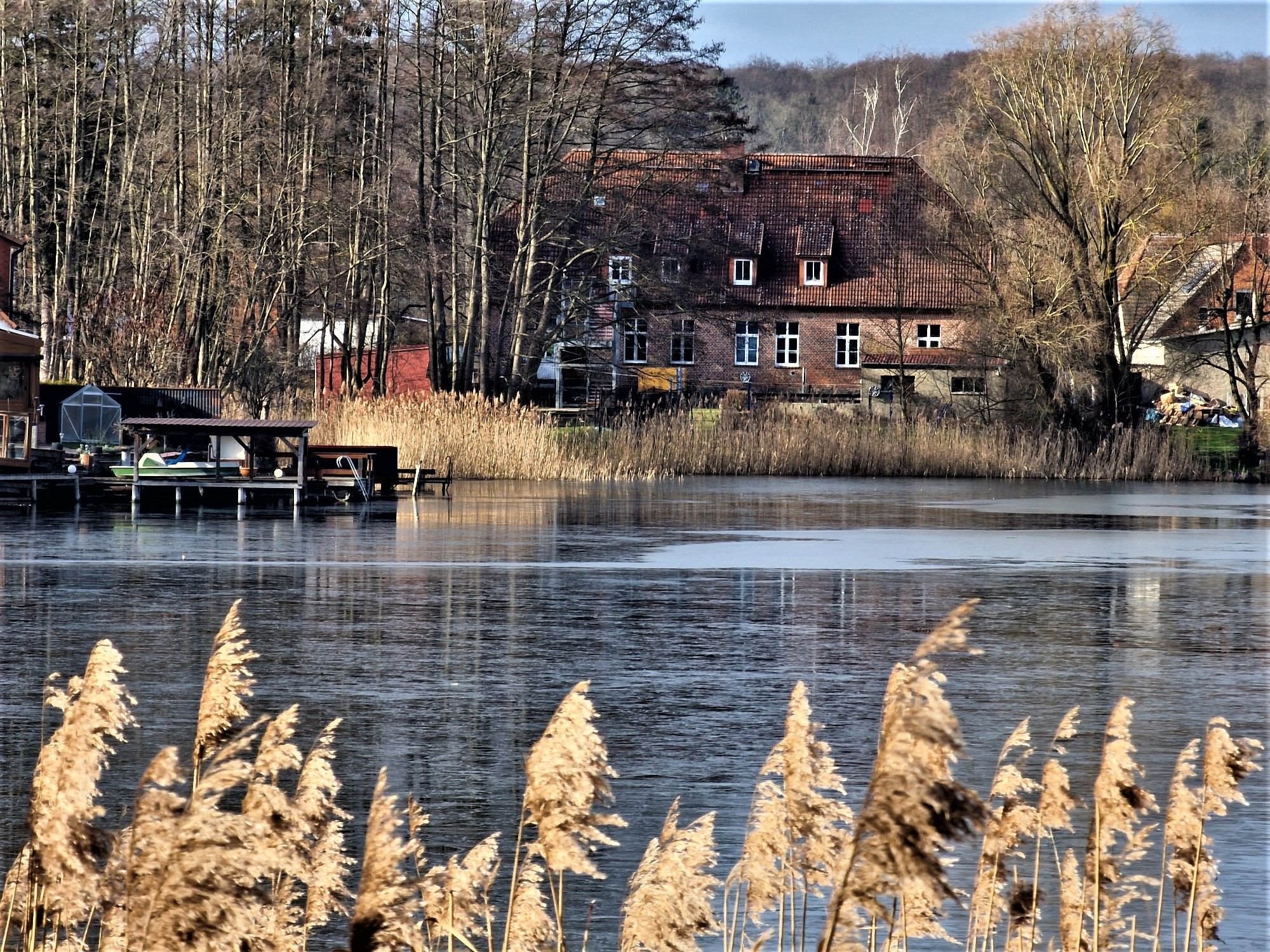 motorboote feldberger seenlandschaft