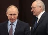 Kremlchef Wladimir Putin (r) und der belarussische Machthaber Alexander Lukashenko.