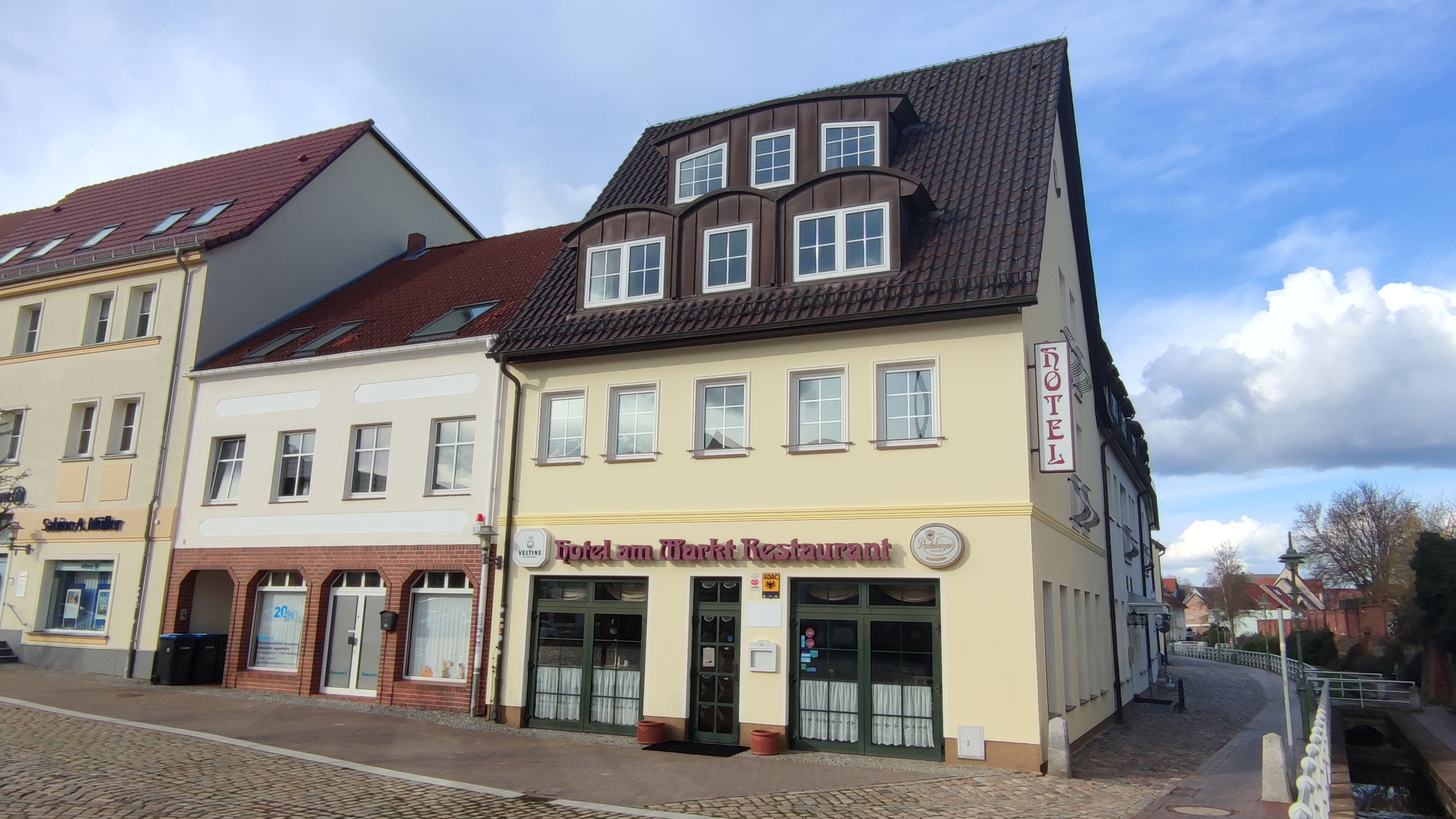 Einziges Hotel in Altentreptow steht zum Verkauf