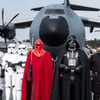 ▶ Was machte Darth Vader  beim Bundeswehr-Weltraumkommando?