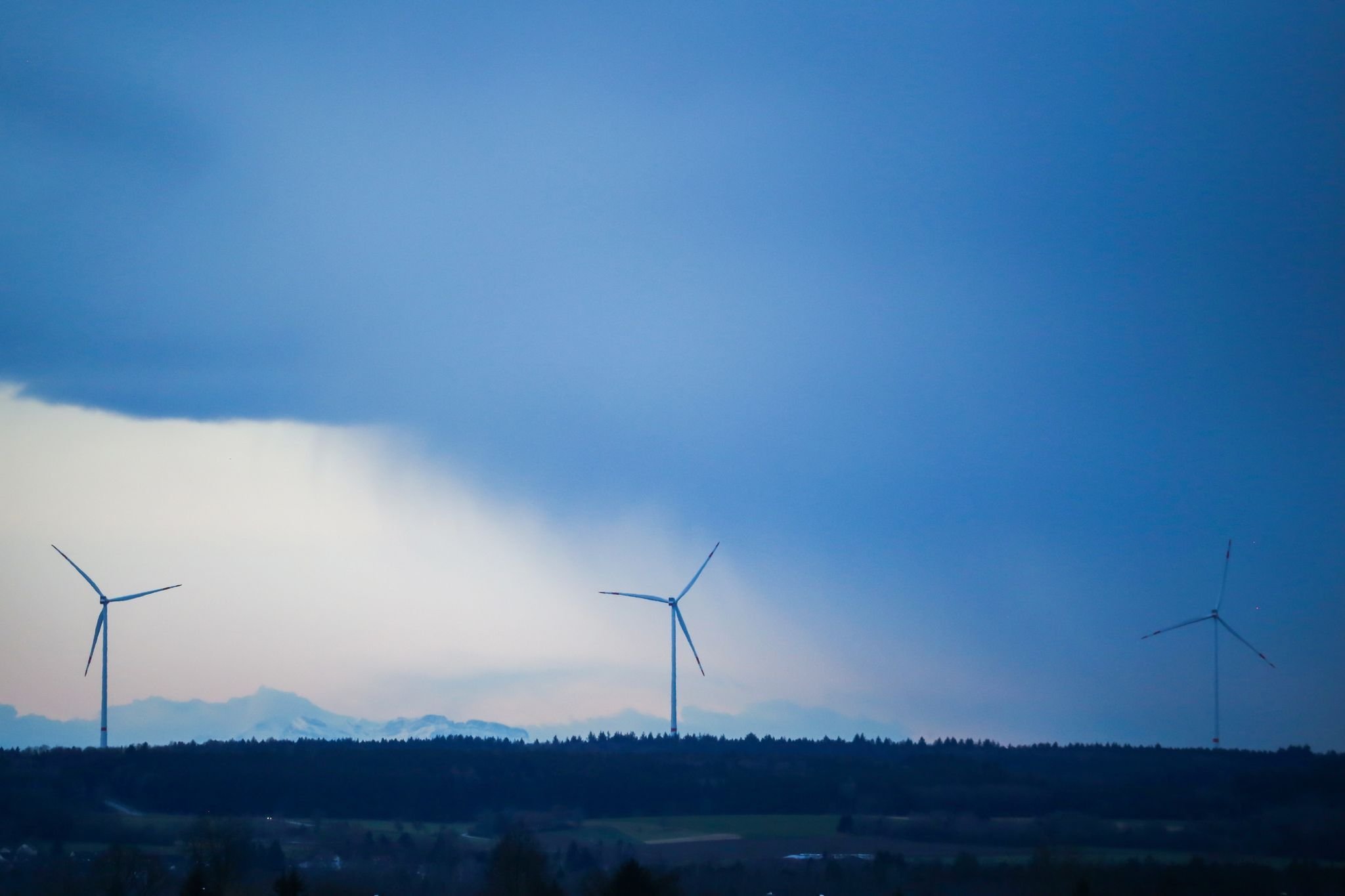 55+ Gezackte Plastikschienen Bei Windrädern, Was bewirken gezackte