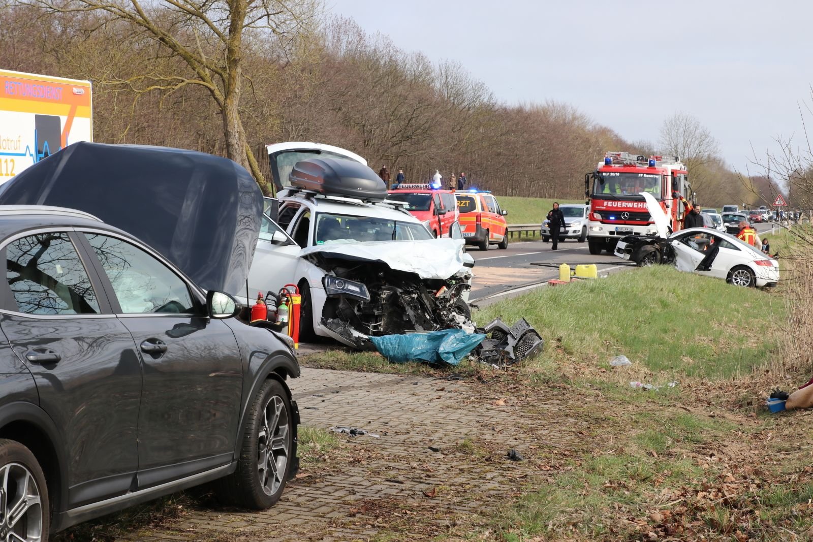 Sechs Verletzte bei Autounfall auf B111 auf Usedom