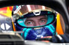Formel-1-Weltmeister Max Verstappen behält den WM-Kampf im Blick.