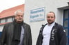 Verbandsvorsteher Werner Hackbarth (links) und GKU-Betriebsstellenleiter Markus Müller denken über eine Erneuerung der Hauptleitungen zwischen Eggesin und Ueckermünde nach.