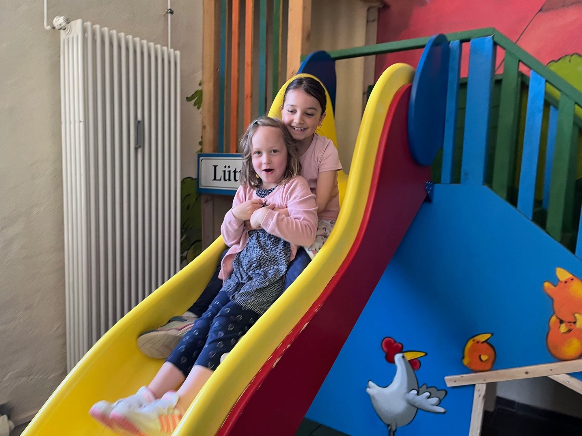 Hier können Kinder auch bei Regenwetter toben