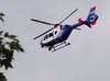 Hubschrauber findet vermisste Frau (95) am Feldrand liegend